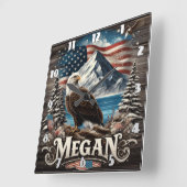 Adelaar met berg en Amerikaanse vlag Vierkante Klok (Hoek)