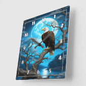 Adelaar op een tak onder een volle maan vierkante klok (Hoek)