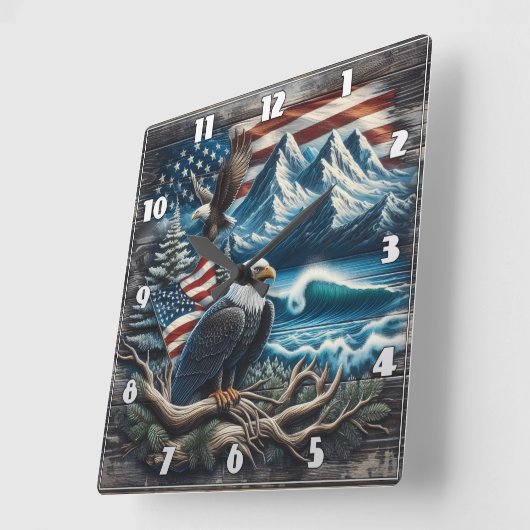 Adelaar op tak in Mountain Uitzicht Vierkante Klok (Hoek)