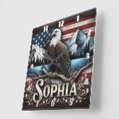 Adelaar op tak met bergen en vlag vierkante klok (Hoek)