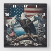 Adelaar op tak met bergen en vlag vierkante klok (Voorkant)