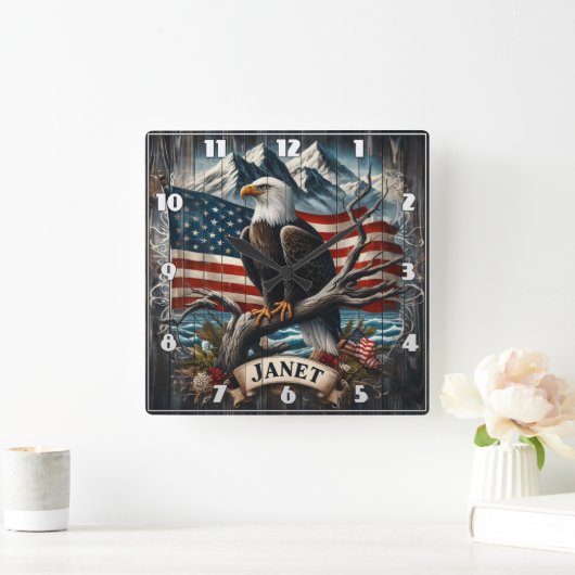 Adelaar op tak met vlag vierkante klok (Huis)