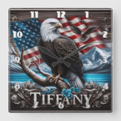 'Adelaar op tak met vlagachtergrond' Vierkante Klok (Voorkant)