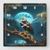 Adelaar op tak onder volle maan vierkante klok (Voorkant)