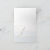 Adelaar zweeft over bergen alle gelegenheid leeg feestdagen kaart (Binnen)