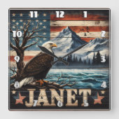 Adelaar zweeft over bergen en vlaggen vierkante klok (Voorkant)