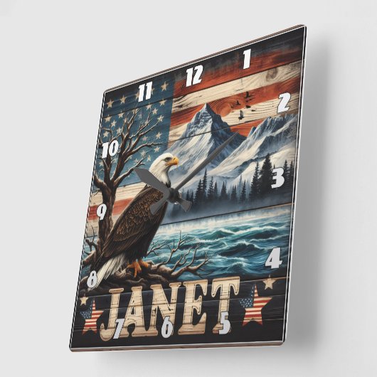 Adelaar zweeft over bergen en vlaggen vierkante klok (Hoek)