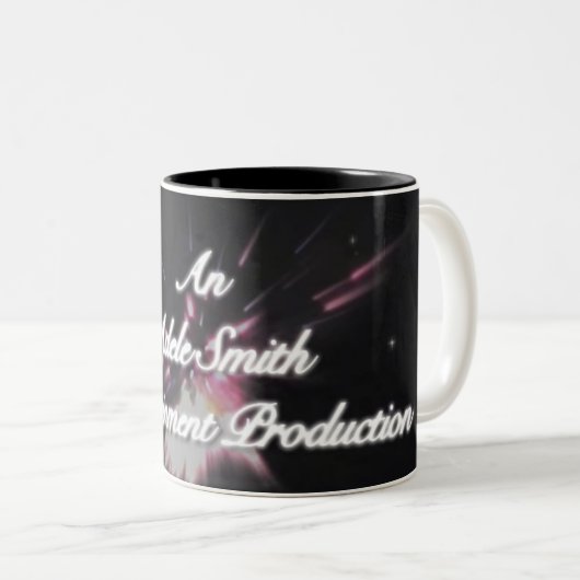 Adele Smith Entertainment Company Mok (Voorkant rechts)