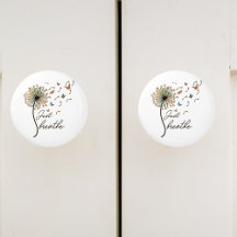 Adem gewoon paardenbloem met vlinders