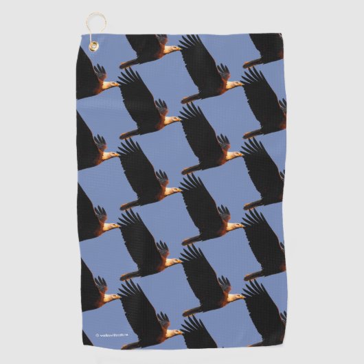 Adembenemende Bald Eagle tijdens de winterzonsonde Golfhanddoek (Voorkant)