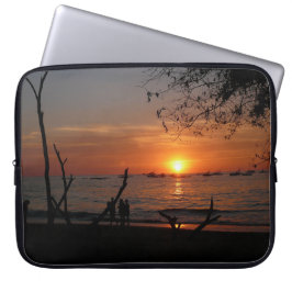 Adembenemende Tamarindo Sunset Laptop Sleeve