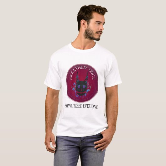 Ademden Eens: Hypnotische Duivel Schedel T-Shirt (Voorkant volledig)