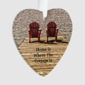 Adirondack Chairs Red Home is de locatie waar het  Ornament (voorkant)