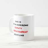 adjunct-directeur, geweldige koffiemok (Voorkant links)