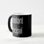 Adjunct-hoofddeskundige Magische Mok (Voorkant links)