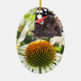 Admiraalvlinder op bloem keramisch ornament