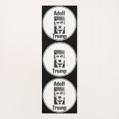 Adolf Trump Yoga Mat (Achterkant)