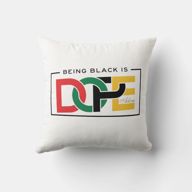 ADOM "Being Black Is Dope" V-hals T-shirt Kussen (Achterkant)
