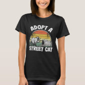 Adopt A Street Cat Trash Garbage Panda Raccoon 5 T-shirt (Voorkant)