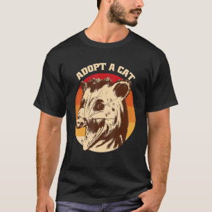 Adopteer Een Kat  Geweldige Possum T-shirt