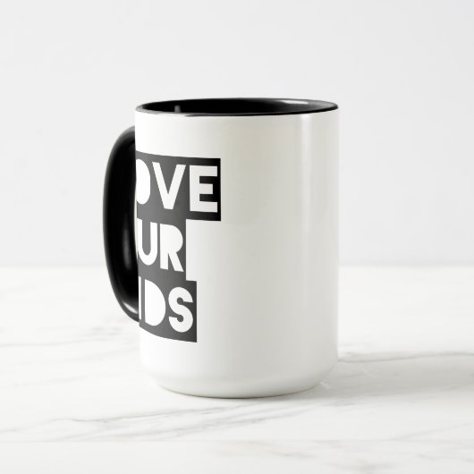 Adopteer Mok (Voorkant links)