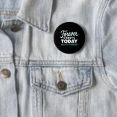 Adoptiedag 'Forever Starts Today' Ronde Button 5,7 Cm (In situ)