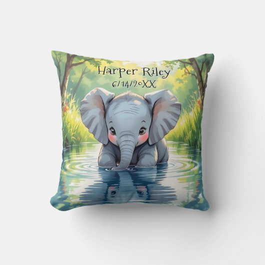Adorable Baby Elephant and Reflection Personalized Kussen (Voorkant)
