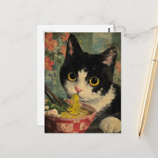 Adorable Black and White Cat Eating Noodles Briefkaart (Voorkant / Achterkant in situ)