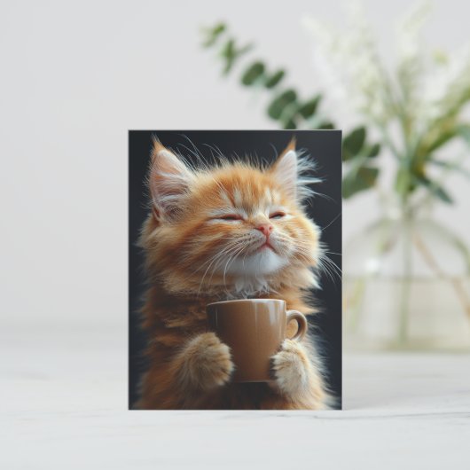 Adorable Ginger Kitten With a Coffee Briefkaart (Staand voorkant)