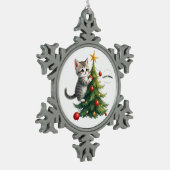 Adorable Kitty Christmas Ornament (Links)