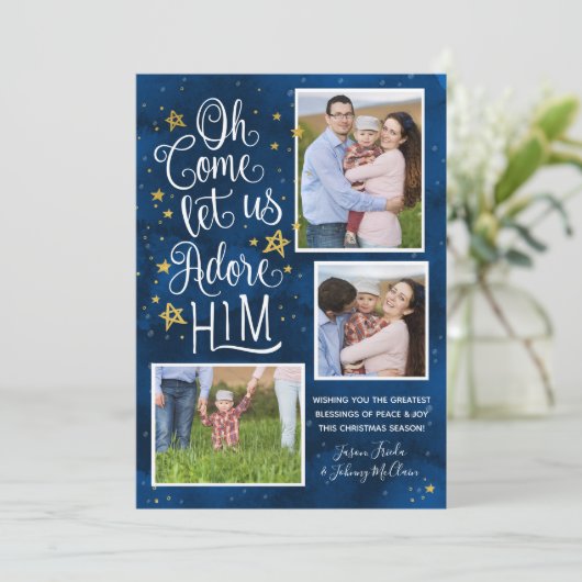 Adore Him | kerstfotokaart voor religieuze doelein Feestdagenkaart (Staand voorkant)