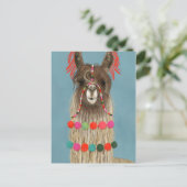 Adorned Llama - Brown Briefkaart (Staand voorkant)