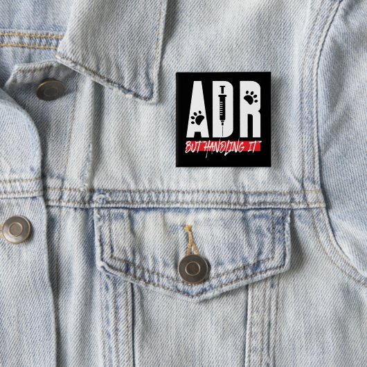 ADR maar het afhandelen Vet Tech Gag Vierkante Button 5,1 Cm (In situ)