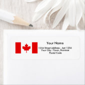 ADRESETIKETTEN ONDER CANADESE VLAG ETIKET (Insitu)