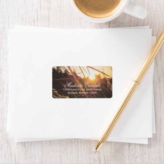 Adresetiketten voor herfstbruiloft op  op het vast etiket (Insitu)