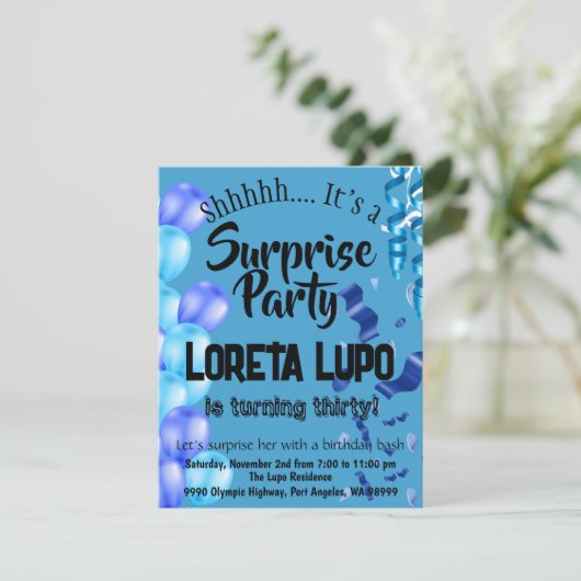 Adult Surprise Verjaardagsuitnodiging Kaart Blauw (Staand voorkant)