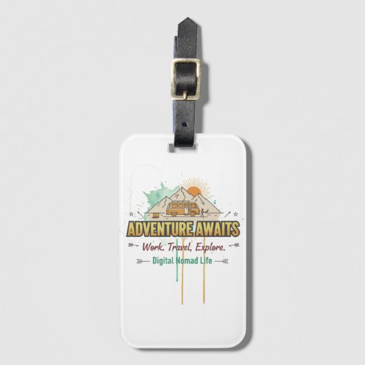 Adventure Awaits  Bagagelabel (Voorkant (verticaal))