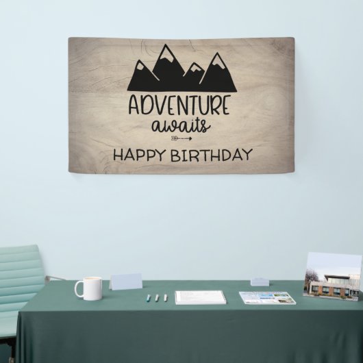 Adventure Awaits Birthday| Rustisch hout Spandoek (Beurs)
