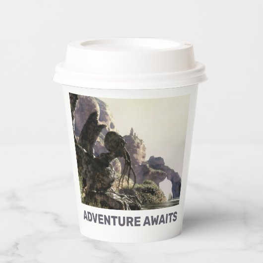 Adventure Awaits. Fantasy landscape Papieren Bekers (Voorkant)