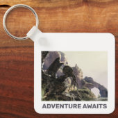 Adventure Awaits. Fantasy landscape Sleutelhanger (Voorkant)