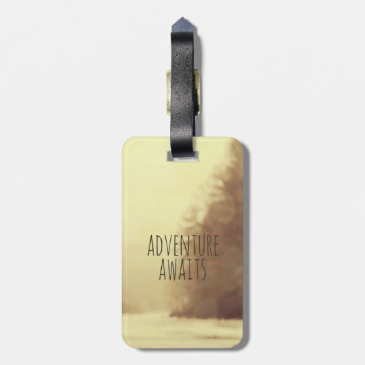 Adventure Awaits II Bagagelabel (Achterkant verticaal)