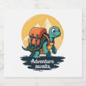 Adventure Awaits is Hiking Adventures is Outdoor A Sparkling Wijnetiket (Enkel label)