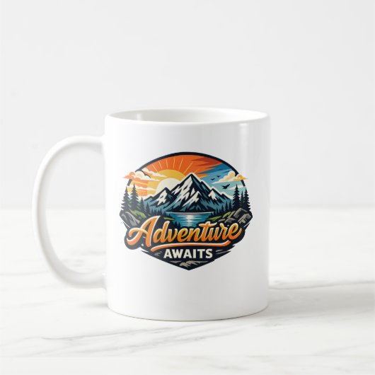 Adventure Awaits – Mountain Landscape Outdoor  Koffiemok (Links)