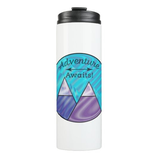 Adventure Awaits Mountain Peaks Thermosbeker (Voorkant)