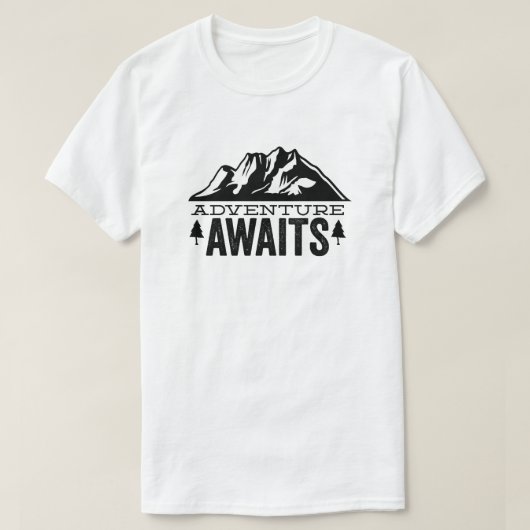 Adventure Awaits Mountain T-shirt (Design voorkant)