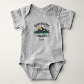 Adventure Awaits Mountains Personalized  Bodysuit (Voorkant)