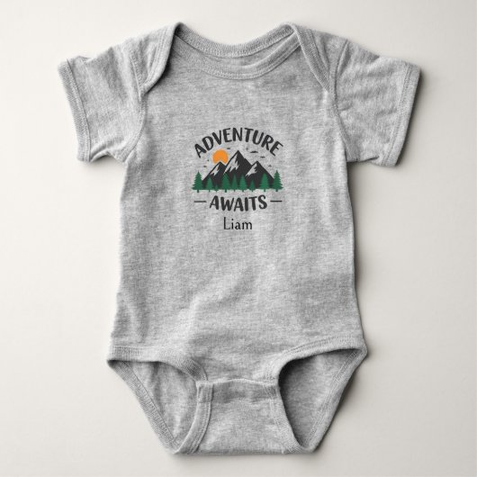 Adventure Awaits Mountains Personalized  Bodysuit (Voorkant)