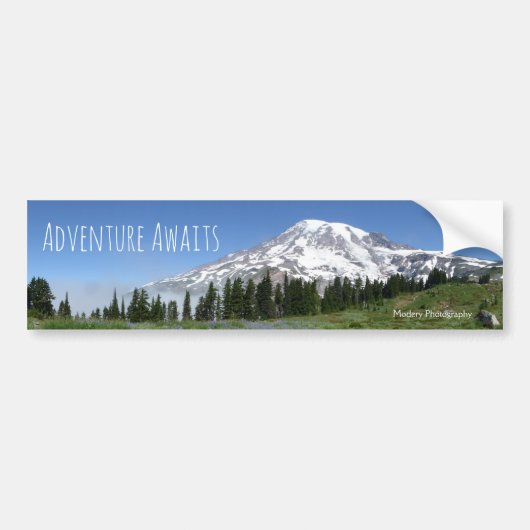 Adventure Awaits (Mt Rainier) Bumpersticker (Voorkant)