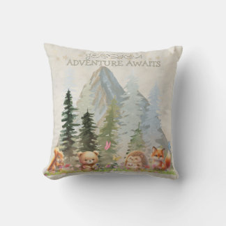 Adventure Awaits Personalized Rustic Forest Animal Kussen