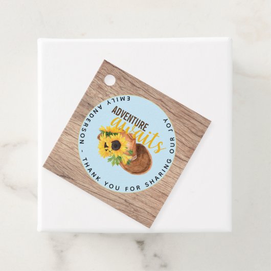 Adventure Awaits Rustic Sunflower Baby shower Bedankjes Labels (In situ)